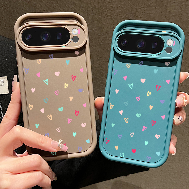 Renkli Küçük Kalpler Desenli Y - Google Pixel 9 Pro incelemesi ve fiyatı